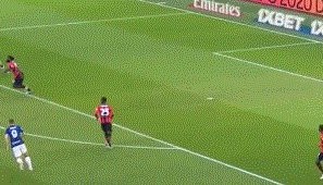 电竞世界杯-【意甲】恰神头筹 劳塔罗失点 AC米兰中柱1比1国米